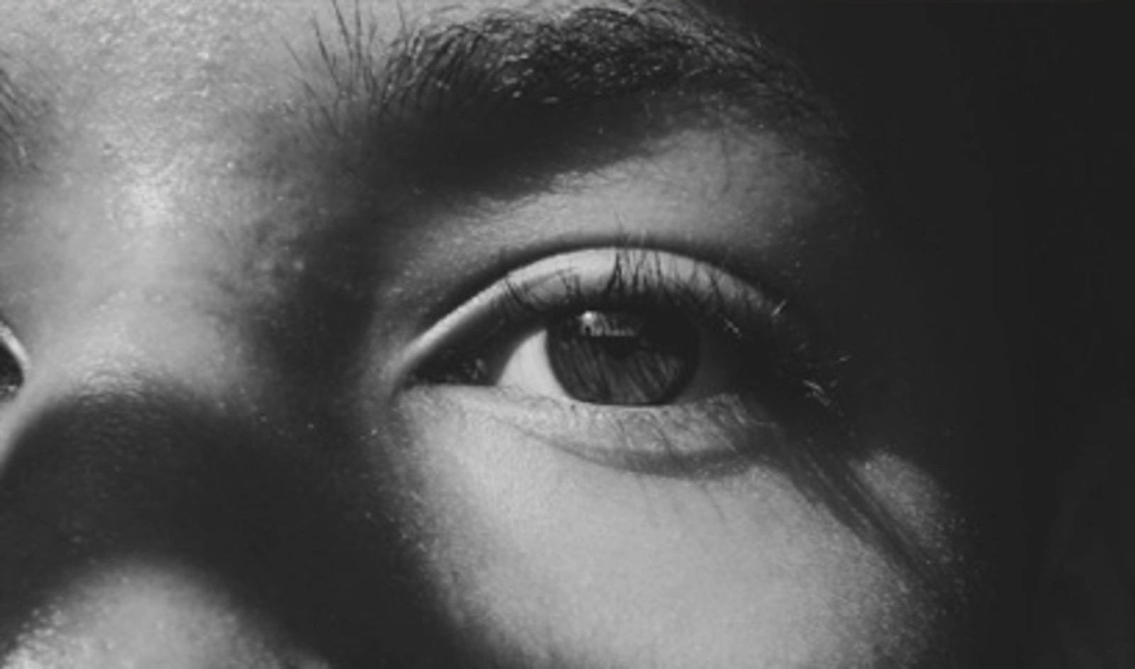 Ilustrasi untuk Mengapa Mata Harus Dilindungi Dari Asap?